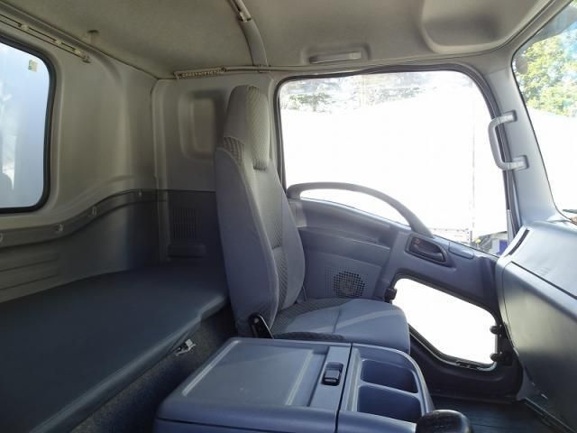 ISUZU FORWARD 2018 Image 31