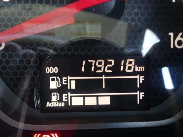 ISUZU FORWARD 2018 Image 31