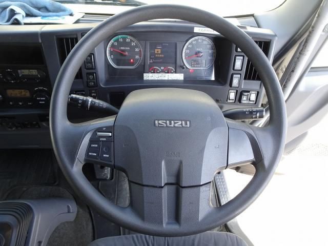 ISUZU FORWARD 2018 Image 31