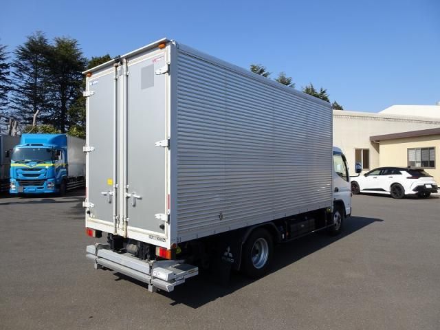 MITSUBISHI CANTER 2020 Image 31