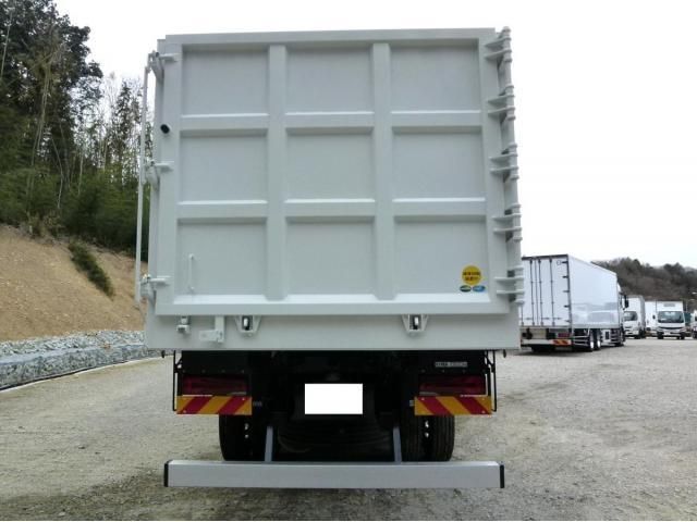 MITSUBISHI FUSOU SUPER GREAT 2025 Image 31