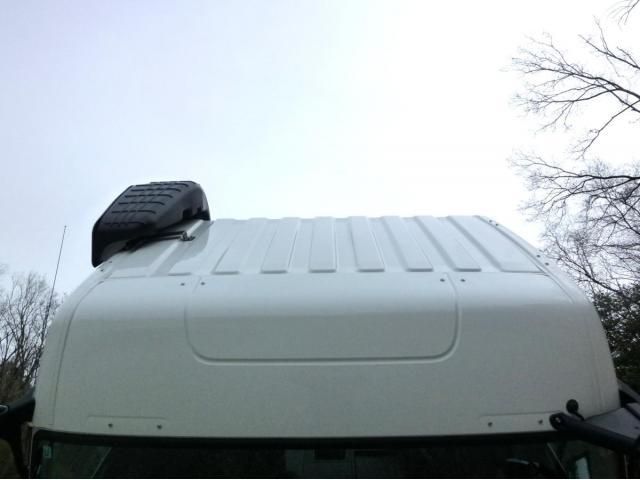 MITSUBISHI FUSOU SUPER GREAT 2025 Image 31