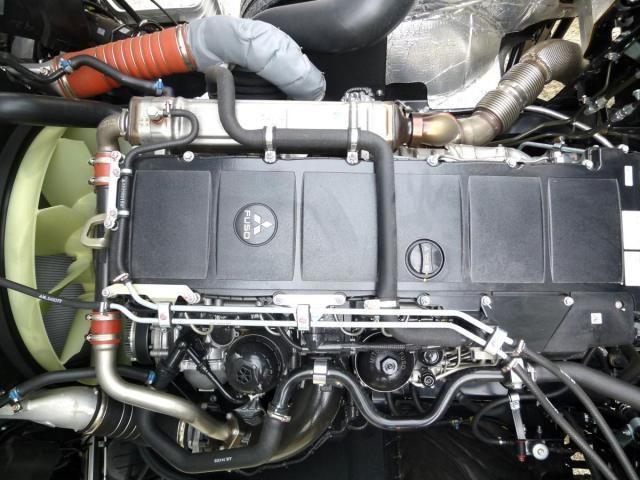 MITSUBISHI FUSOU SUPER GREAT 2025 Image 31