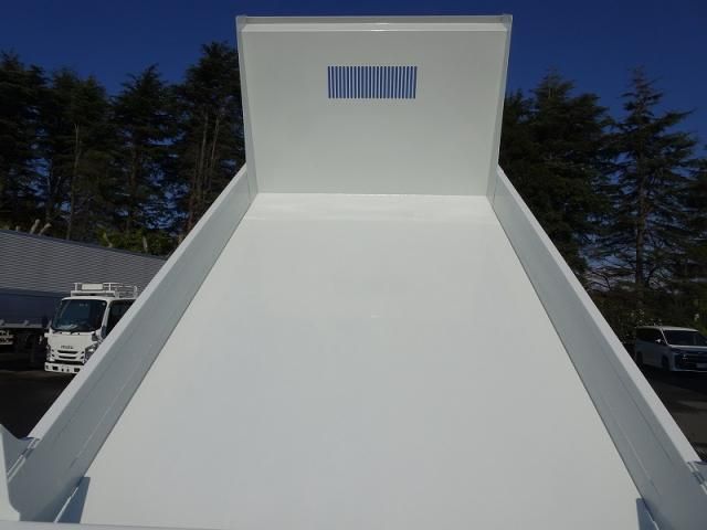 MITSUBISHI FUSOU FIGHTER 2025 Image 31