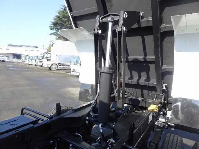 MITSUBISHI FUSOU FIGHTER 2025 Image 31