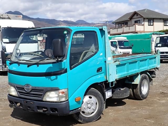 HINO DUTRO 2011 Image 31