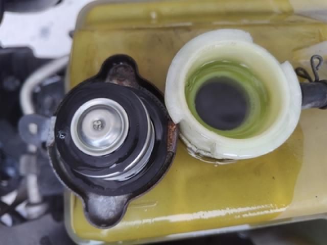 HINO PROFIA 2016 Image 31