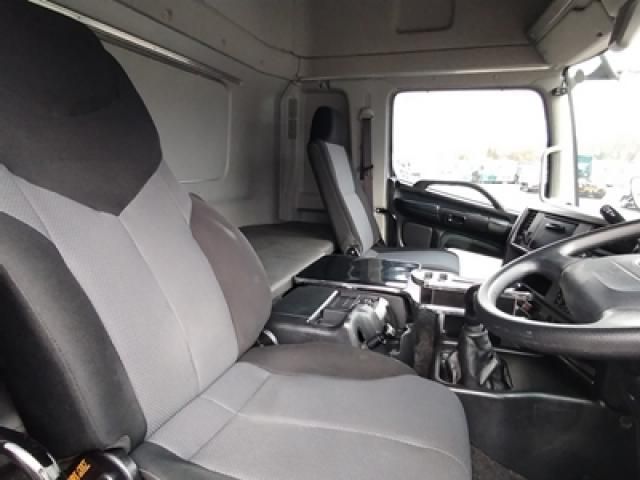 HINO PROFIA 2016 Image 31