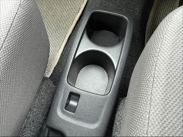 DAIHATSU MIRA E:S 2014 Image 31