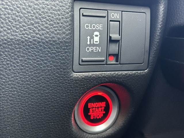 HONDA N BOX CUSTOM 2019 Image 31