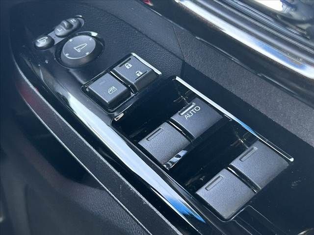 HONDA N BOX CUSTOM 2019 Image 31