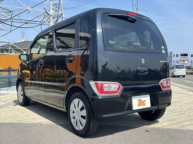 SUZUKI WAGON R 2019 Image 31