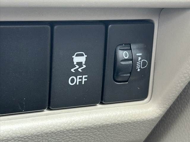 SUZUKI WAGON R 2019 Image 31