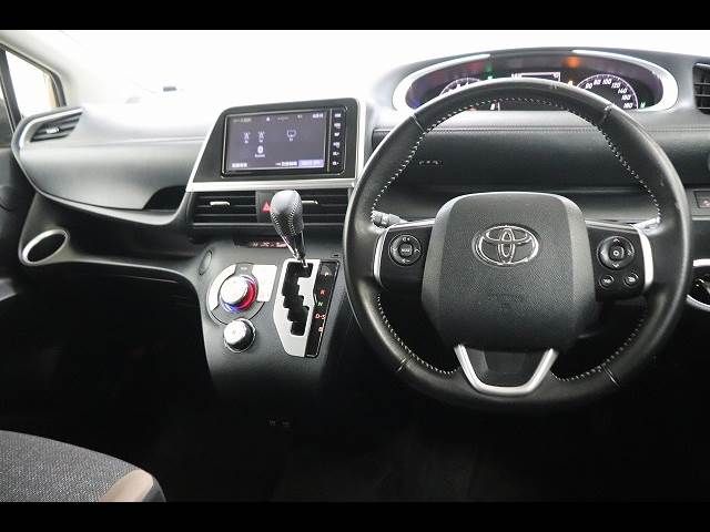 TOYOTA SIENTA 2020 Image 31