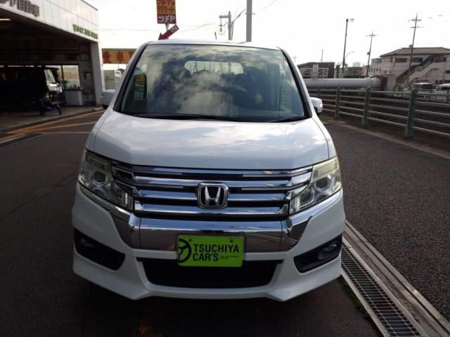 HONDA STEPWAGON SPADA 2013 Image 31