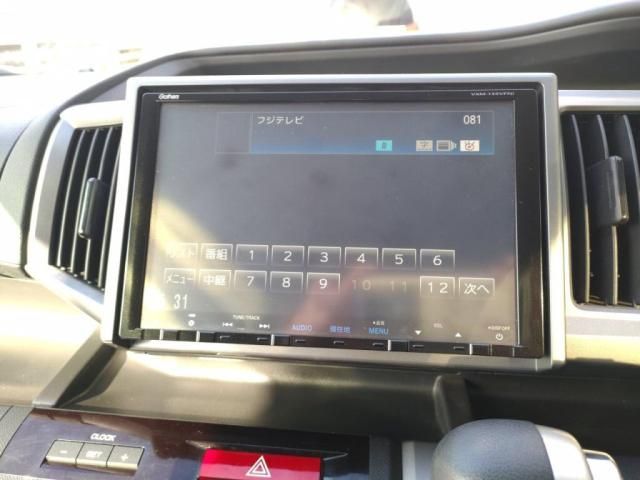 HONDA STEPWAGON SPADA 2013 Image 31