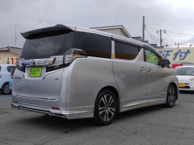 TOYOTA VELLFIRE 2017 Image 31