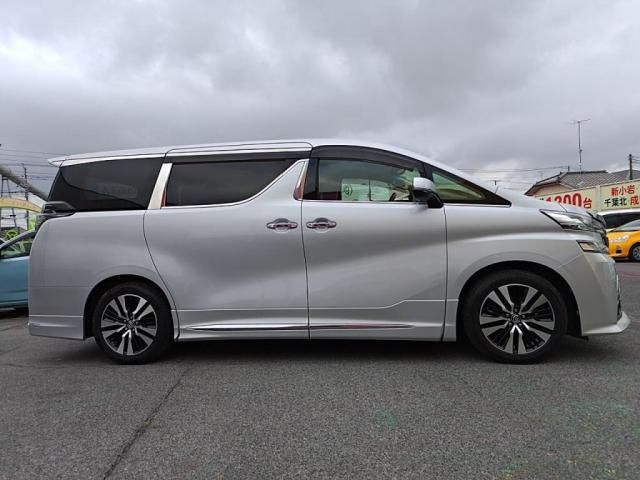 TOYOTA VELLFIRE 2017 Image 31