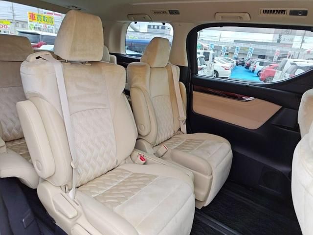 TOYOTA VELLFIRE 2017 Image 31