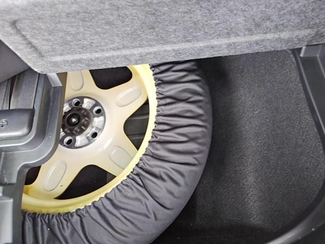 TOYOTA VELLFIRE 2017 Image 31