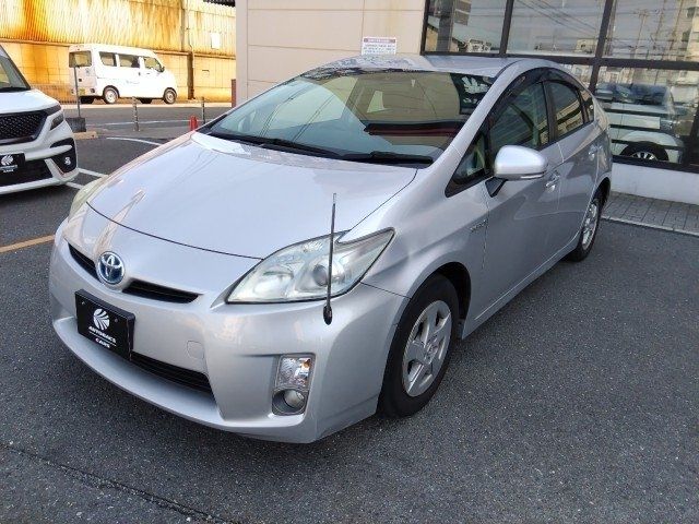 TOYOTA PRIUS 2010 Image 31