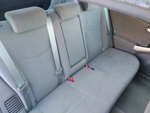 TOYOTA PRIUS 2010 Image 31