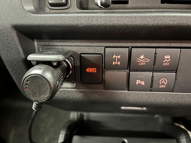 DAIHATSU HIJET TRUCK 4WD 2024 Image 31