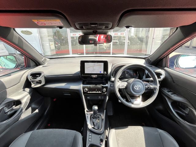 TOYOTA YARIS CROSS HYBRID 2024 Image 31