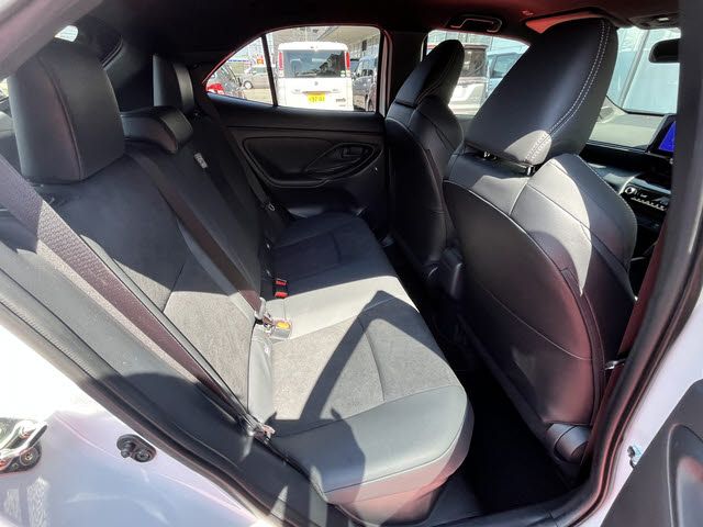 TOYOTA YARIS CROSS HYBRID 2024 Image 31