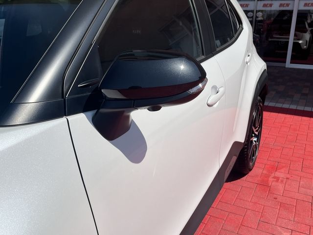 TOYOTA YARIS CROSS HYBRID 2024 Image 31