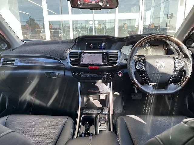 HONDA ACCORD HYBRID 2019 Image 31