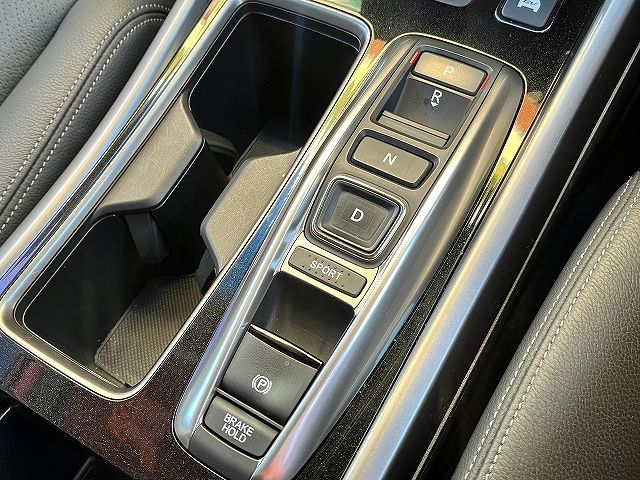 HONDA ACCORD HYBRID 2019 Image 31