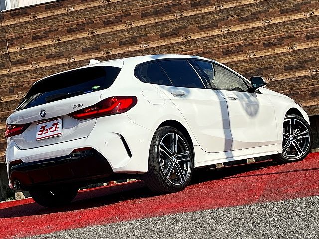 BMW 1SERIES 2020 Image 31