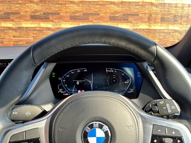 BMW 1SERIES 2020 Image 31