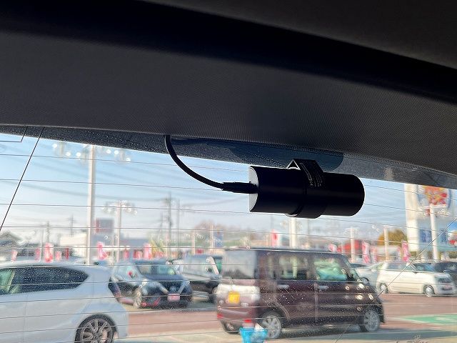 BMW 1SERIES 2020 Image 31