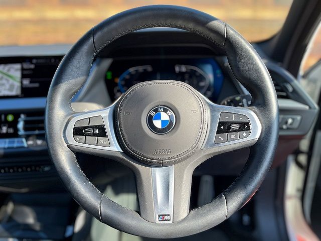 BMW 1SERIES 2020 Image 31