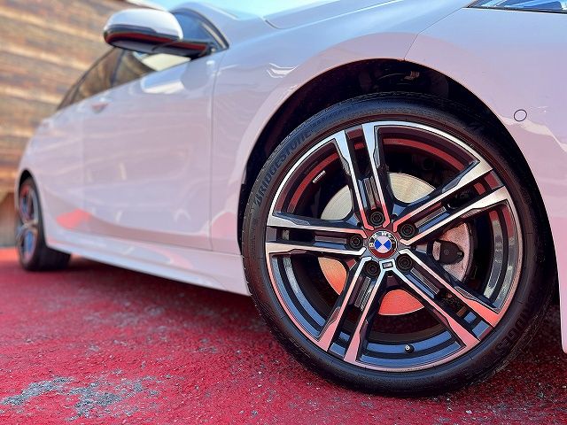 BMW 1SERIES 2020 Image 31