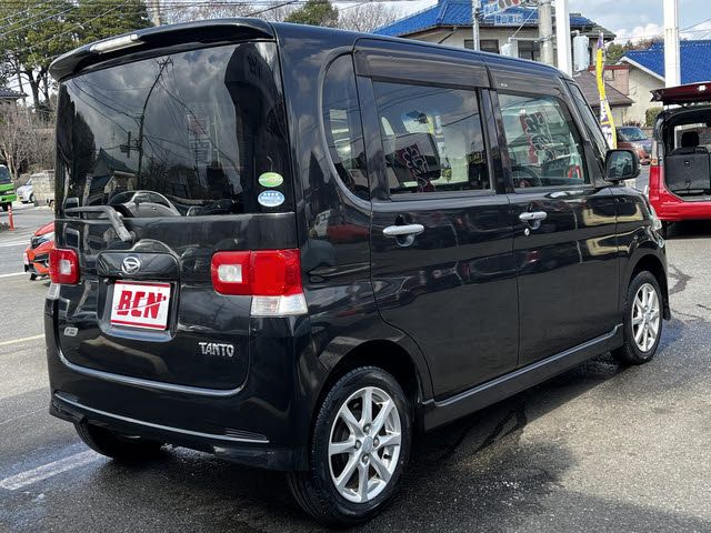 DAIHATSU TANTO 2013 Image 31