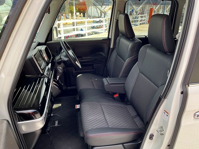 SUZUKI SPACIA CUSTOM 2019 Image 31