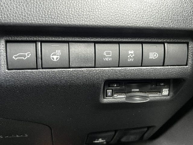 TOYOTA HARRIER 2WD 2024 Image 31