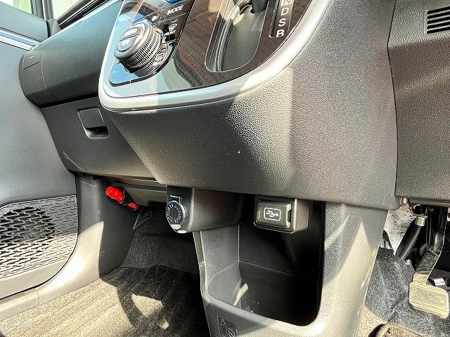 DAIHATSU MOVE CUSTOM 2023 Image 31