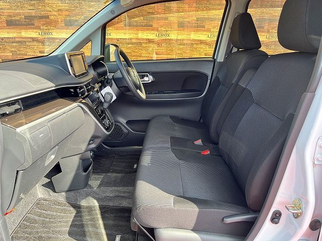 DAIHATSU MOVE CUSTOM 2023 Image 31