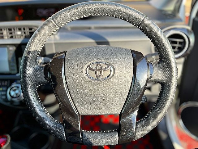 TOYOTA AQUA 2017 Image 31