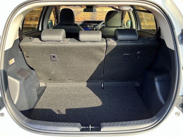 TOYOTA AQUA 2017 Image 31