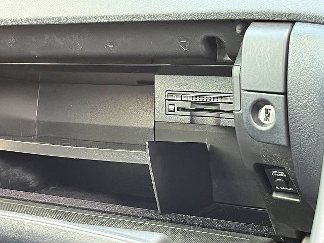 TOYOTA LEXUS HS250H 2014 Image 31