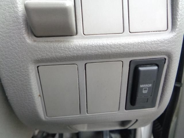 TOYOTA DYNA 2012 Image 31