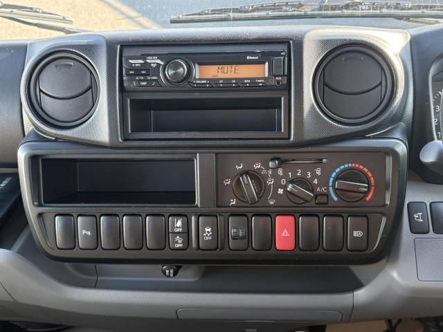 TOYOTA DYNA 2026 Image 31