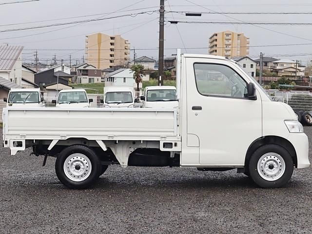 TOYOTA TOWNACE TRUCK 2WD 2021 Image 31