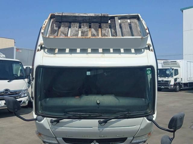 MITSUBISHI CANTER 2015 Image 31