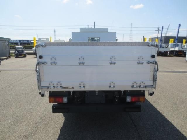 TOYOTA DYNA 2022 Image 31